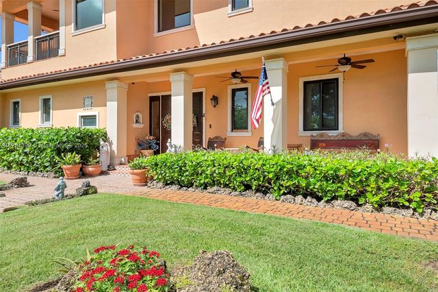 4251 SW 11th St, Miami, FL 33134