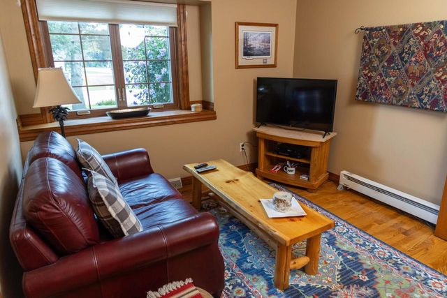 306 W Leonard STREET, Watertown, WI 53098