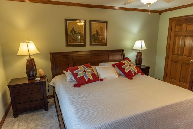 306 W Leonard STREET, Watertown, WI 53098