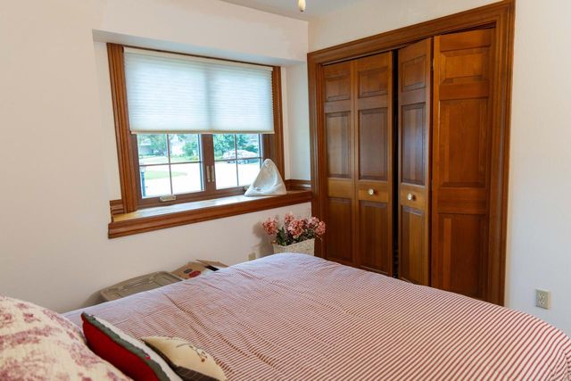 306 W Leonard STREET, Watertown, WI 53098