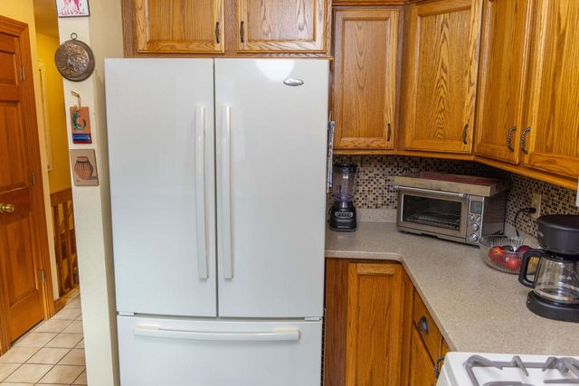 306 W Leonard STREET, Watertown, WI 53098