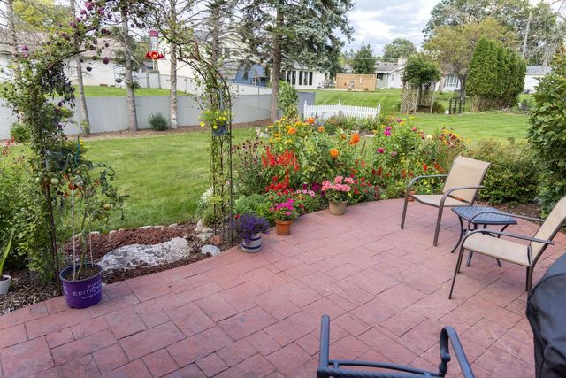 306 W Leonard STREET, Watertown, WI 53098