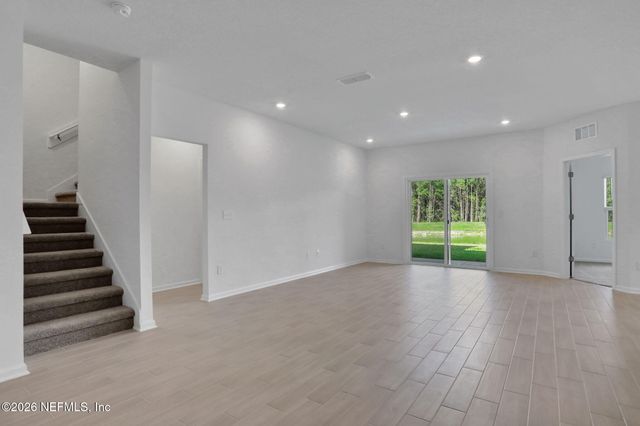 2764 LAUREL FALLS Drive, Green Cove Springs, FL 32043