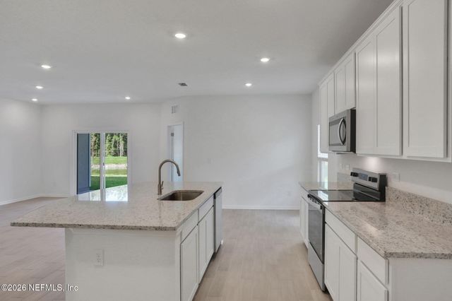 2764 LAUREL FALLS Drive, Green Cove Springs, FL 32043