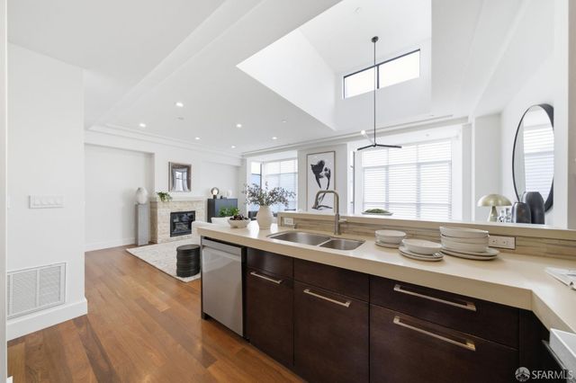 420 Bay Street B, San Francisco, CA 94133