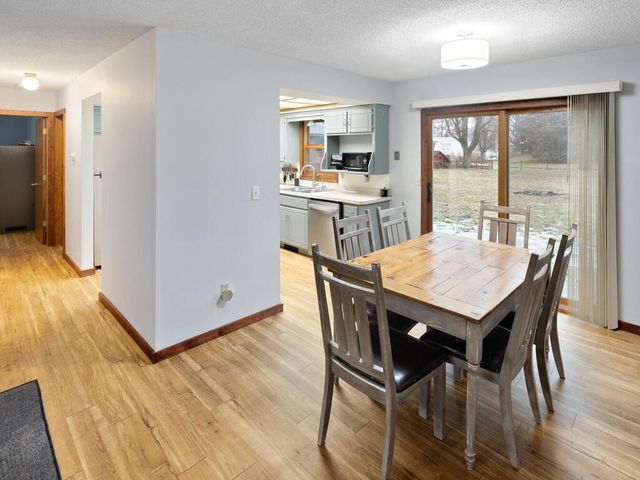 509 Heritage Blvd NW, Isanti, MN 55040