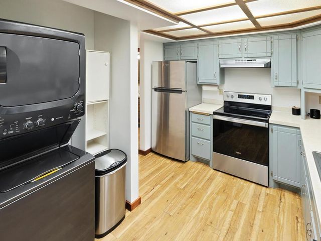 509 Heritage Blvd NW, Isanti, MN 55040