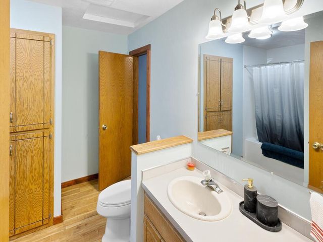 509 Heritage Blvd NW, Isanti, MN 55040