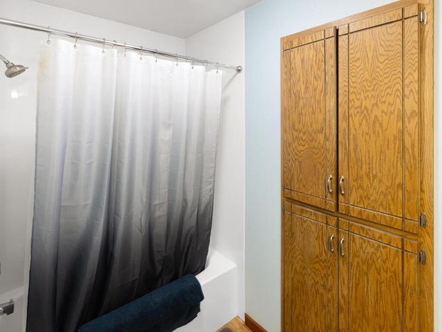 509 Heritage Blvd NW, Isanti, MN 55040