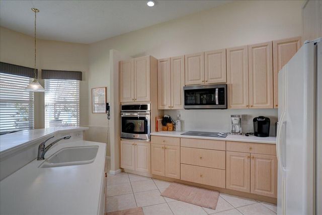 15323 Fiorenza Circle, Delray Beach, FL 33446