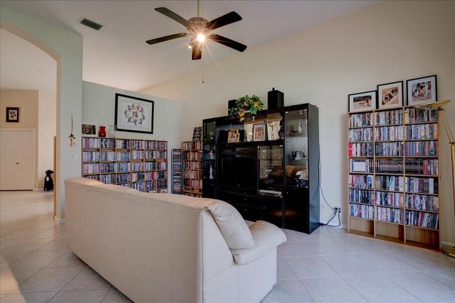 15323 Fiorenza Circle, Delray Beach, FL 33446