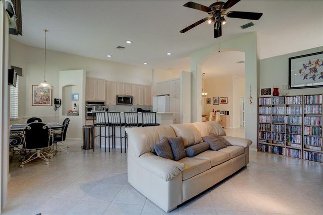 15323 Fiorenza Circle, Delray Beach, FL 33446