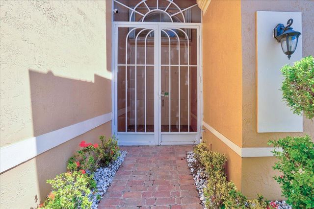 15323 Fiorenza Circle, Delray Beach, FL 33446