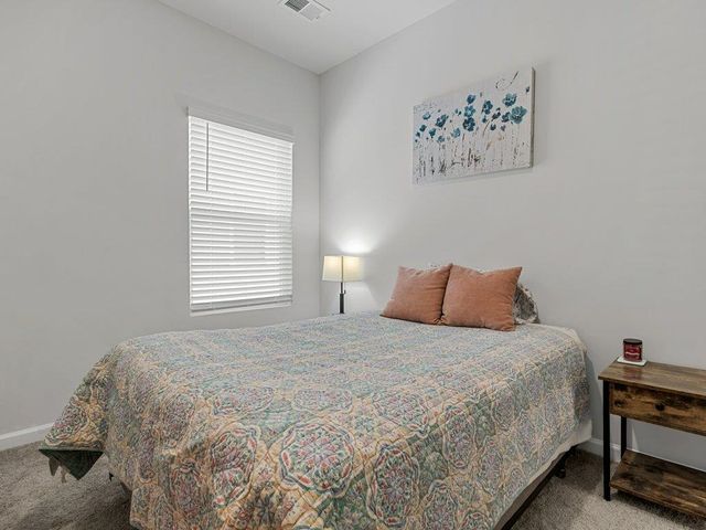 12062 Lansbury Drive, Inman, SC 29349