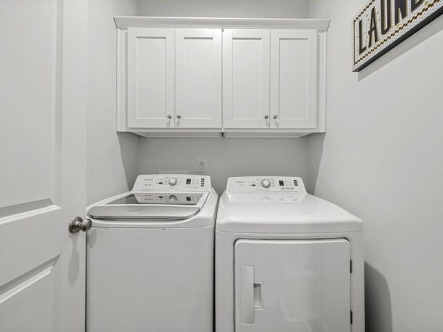 12062 Lansbury Drive, Inman, SC 29349