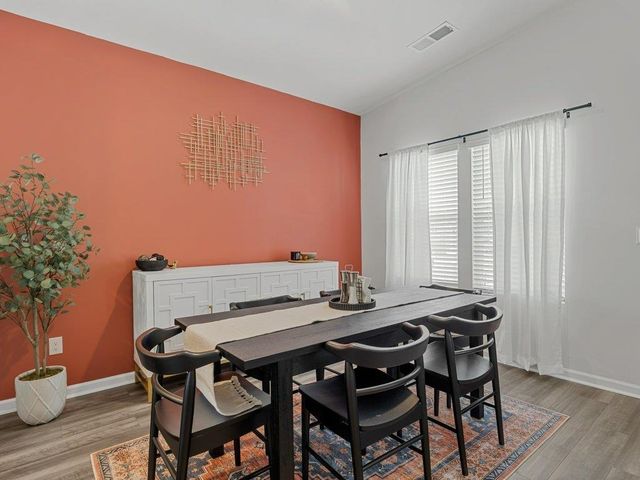 12062 Lansbury Drive, Inman, SC 29349