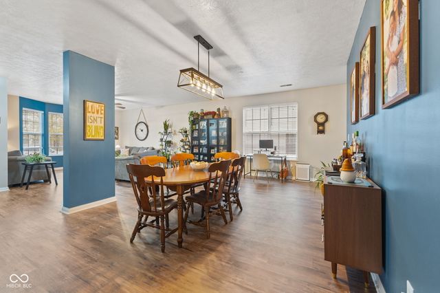 7154 Bruin Drive, Indianapolis, IN 46237