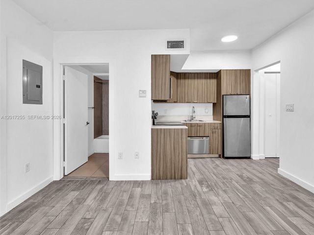 557 Michigan Ave 114, Miami Beach, FL 33139