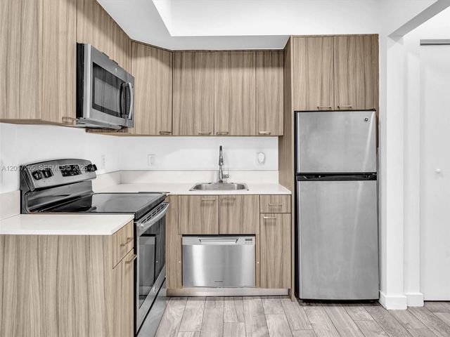 557 Michigan Ave 114, Miami Beach, FL 33139