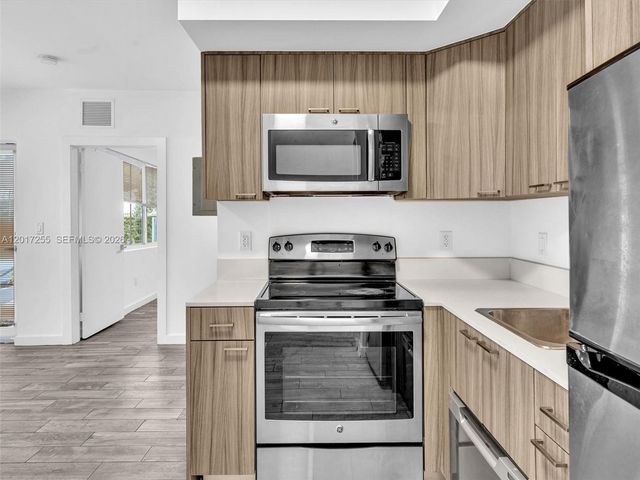 557 Michigan Ave 114, Miami Beach, FL 33139