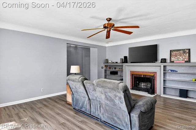 24270 Melody Lane, Taylor, MI 48180