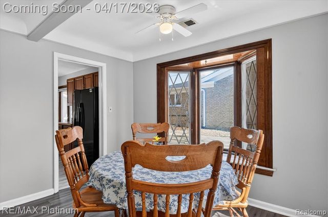 24270 Melody Lane, Taylor, MI 48180