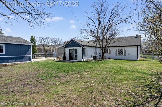 24270 Melody Lane, Taylor, MI 48180