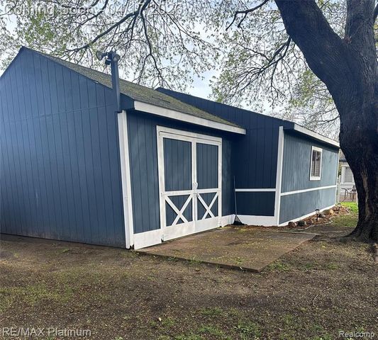 24270 Melody Lane, Taylor, MI 48180