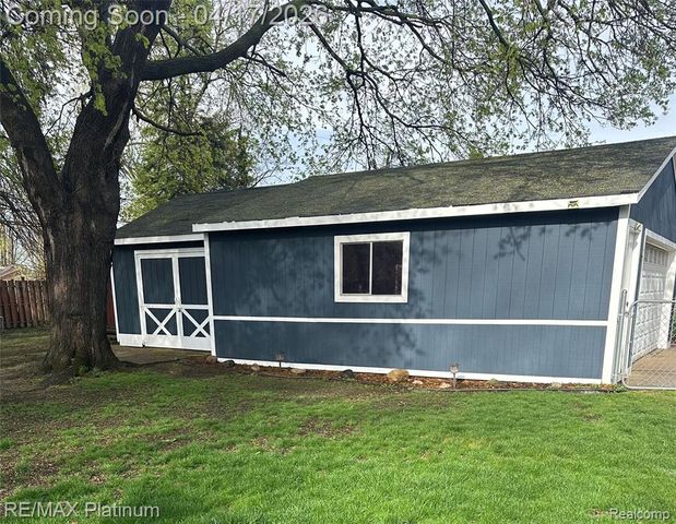 24270 Melody Lane, Taylor, MI 48180