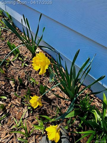 24270 Melody Lane, Taylor, MI 48180