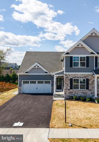 1247 HERSHEY LN, Lancaster, PA 17601