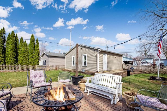 519 Madison STREET, Lake Geneva, WI 53147