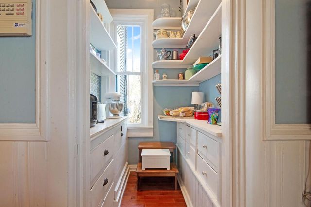 519 Madison STREET, Lake Geneva, WI 53147