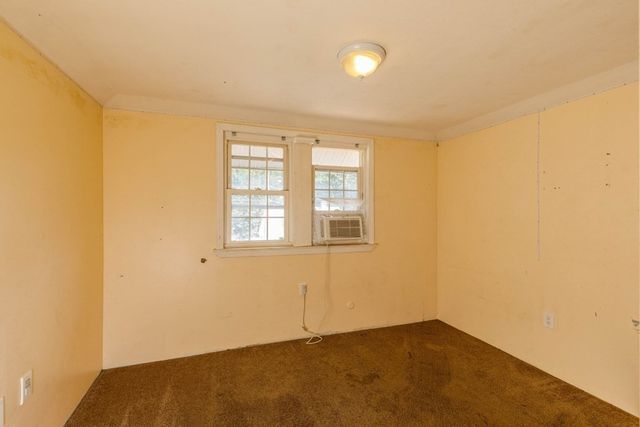 58 Lindell Avenue, Leominster, MA 01453