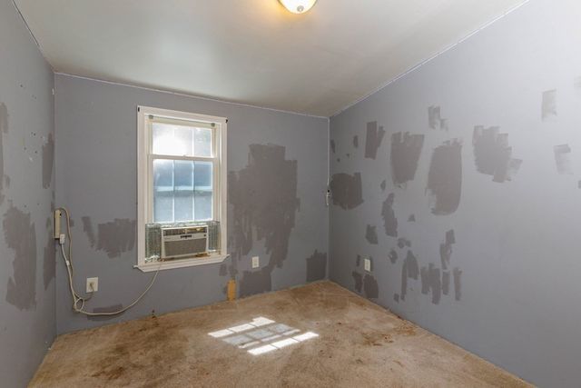 58 Lindell Avenue, Leominster, MA 01453