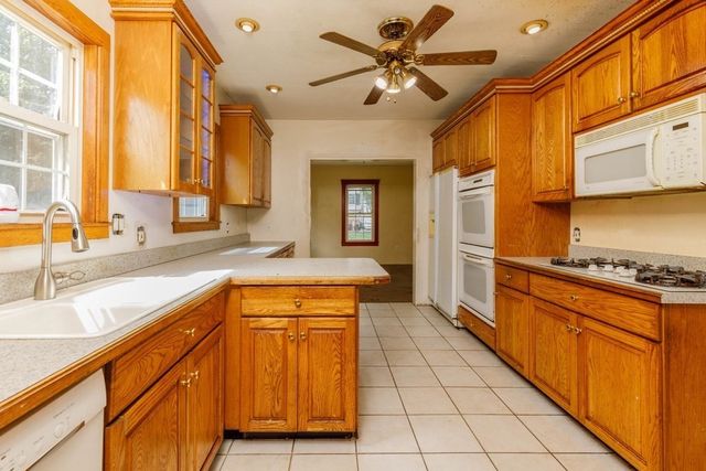 58 Lindell Avenue, Leominster, MA 01453