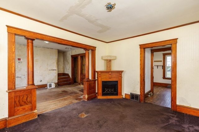 58 Lindell Avenue, Leominster, MA 01453