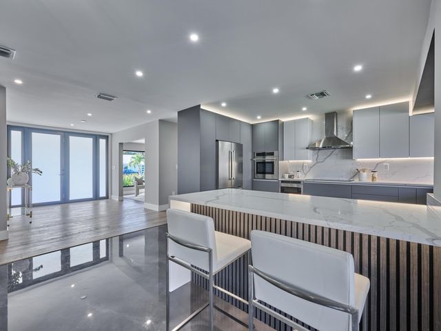 1170 Fairview Lane, Singer Island, FL 33404