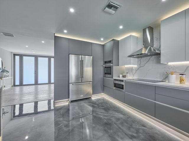 1170 Fairview Lane, Singer Island, FL 33404