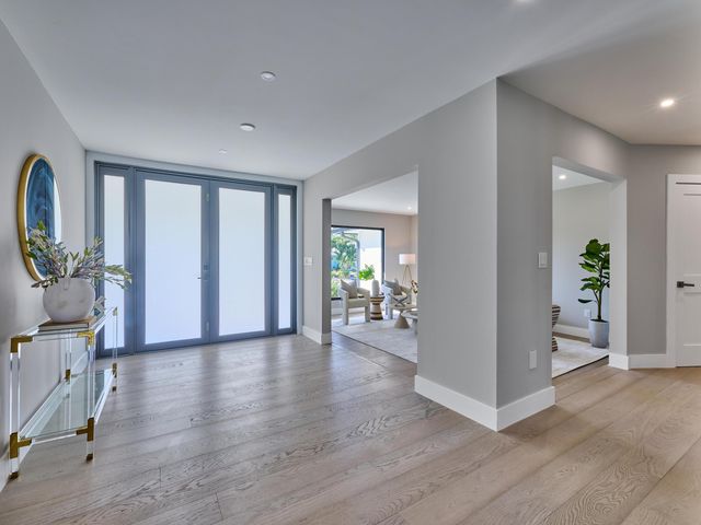 1170 Fairview Lane, Singer Island, FL 33404