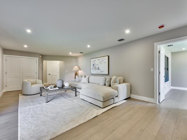 1170 Fairview Lane, Singer Island, FL 33404