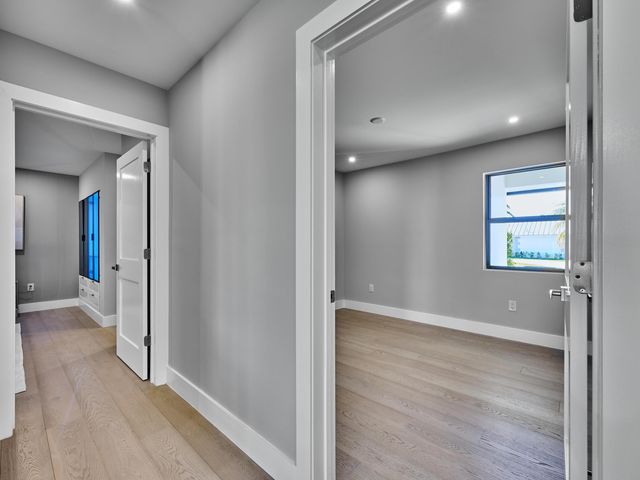 1170 Fairview Lane, Singer Island, FL 33404