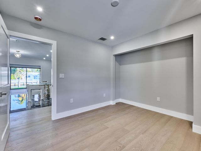 1170 Fairview Lane, Singer Island, FL 33404