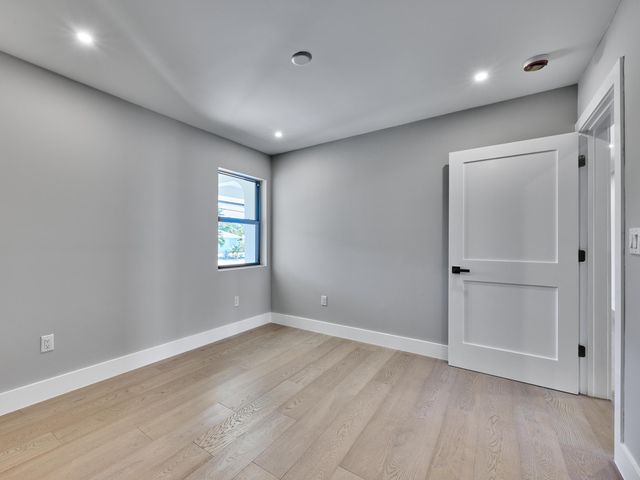 1170 Fairview Lane, Singer Island, FL 33404