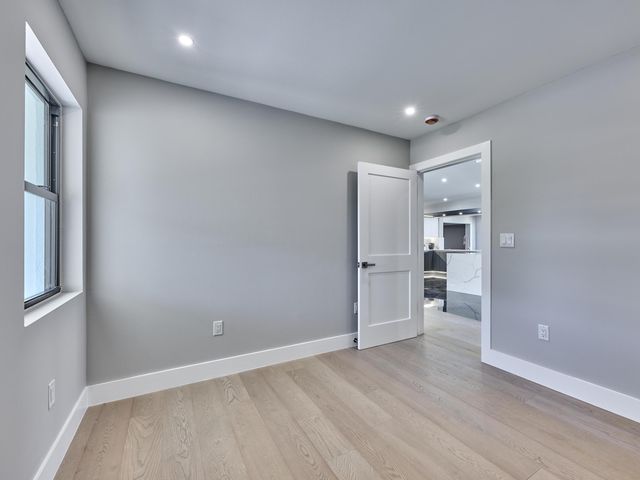 1170 Fairview Lane, Singer Island, FL 33404