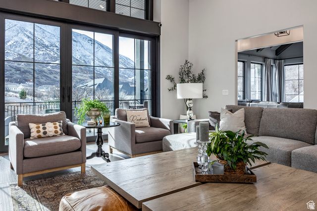 3247 S MAPLETON ESTATES DR, Mapleton, UT 84664