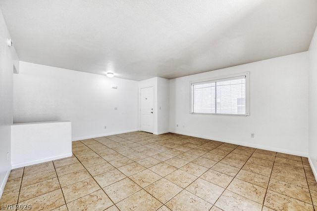 7555 Durham Hall Avenue 101, Las Vegas, NV 89130