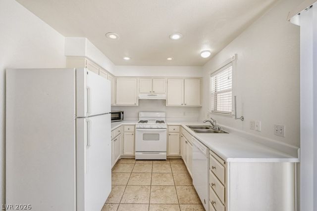 7555 Durham Hall Avenue 101, Las Vegas, NV 89130