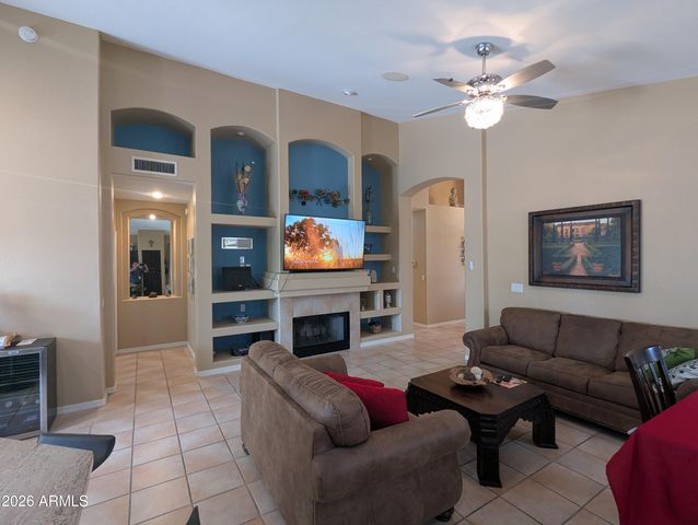 30832 N 41ST Place, Cave Creek, AZ 85331