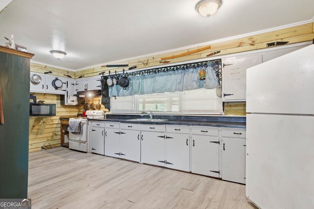 21 Lady Marian Drive NE, Rome, GA 30161